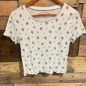 Tea Collection White Floral Short Sleeve Tee